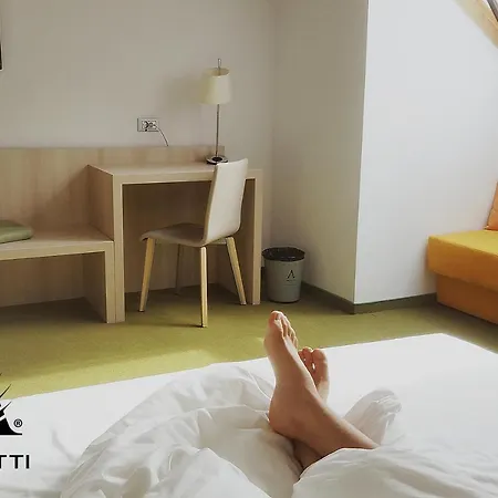 Armatti 3* Brasov